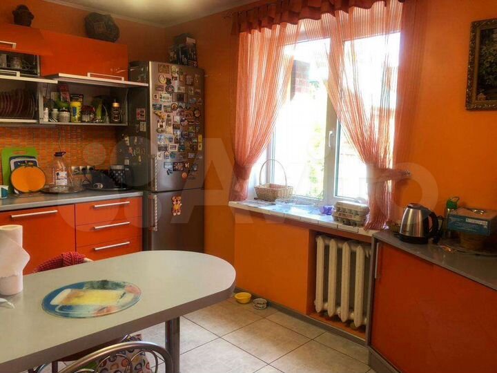 Дом 274 м² на участке 12 сот.