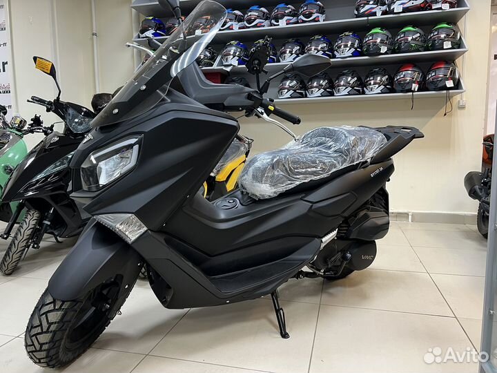 Скутер VMC (vento) MAX (200сс)