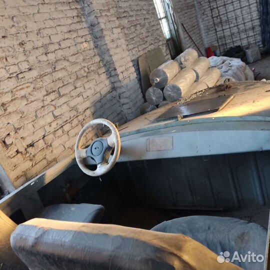Катер Прогресс с прицепом