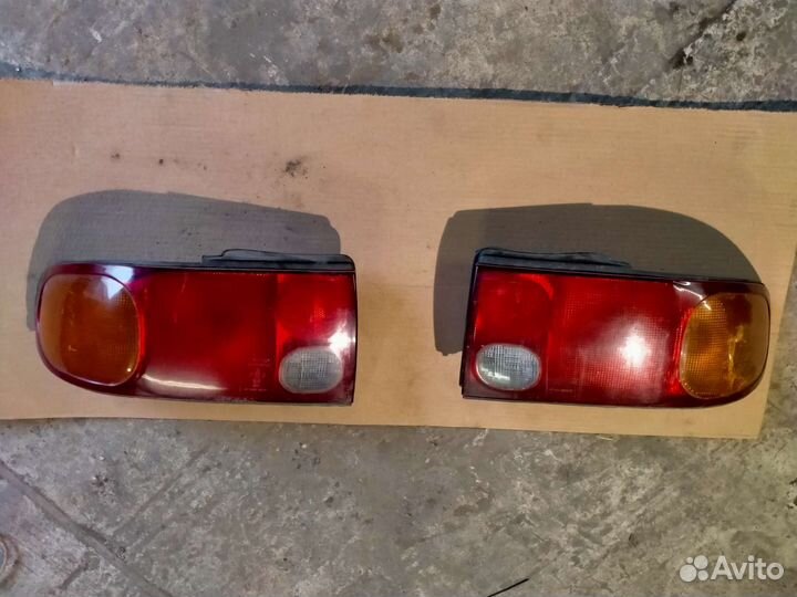 Задние фонари Mitsubishi Lancer 6