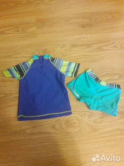 Костюм для плавания