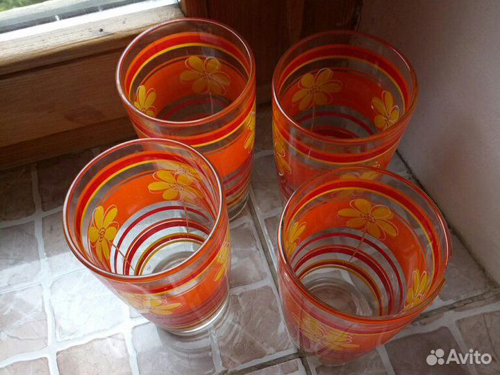 Стаканы с рисунком, фужеры синее стекло