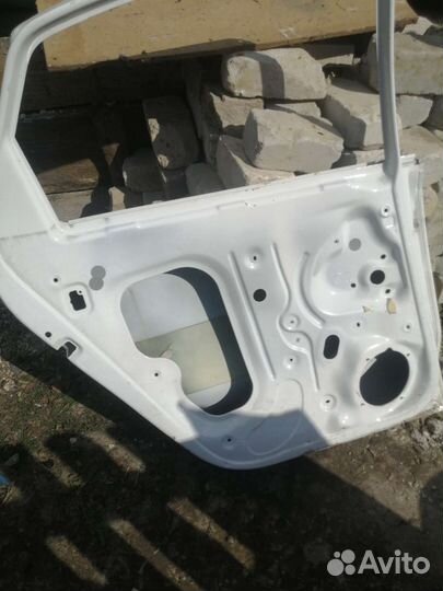 Дверь volkswagen polo