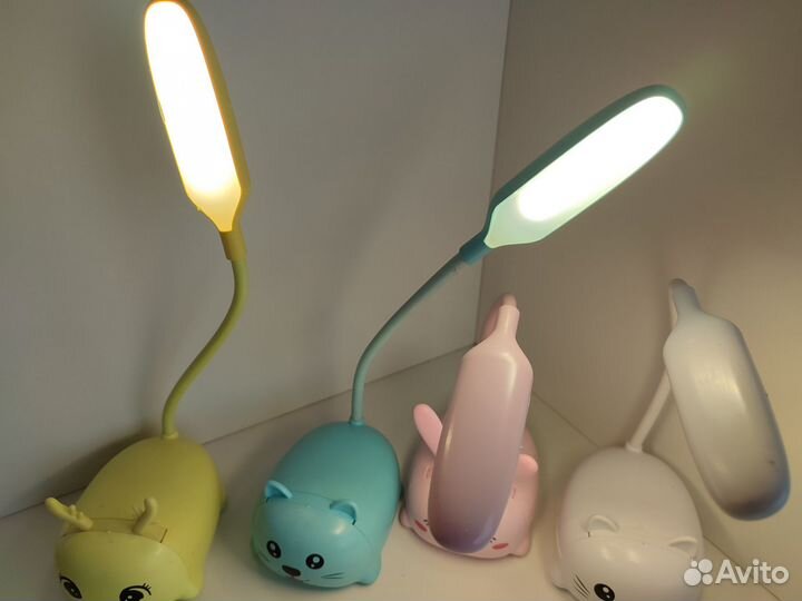 Лампа настольная с кабелем USB