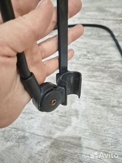 Спицы и крепления капюшона