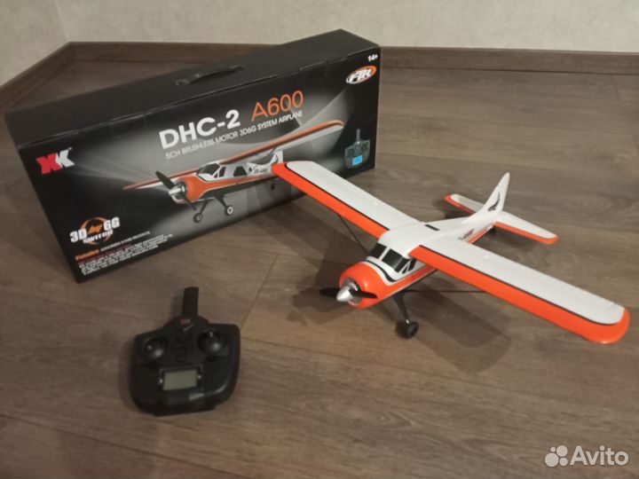 Радиоуправляемый самолет