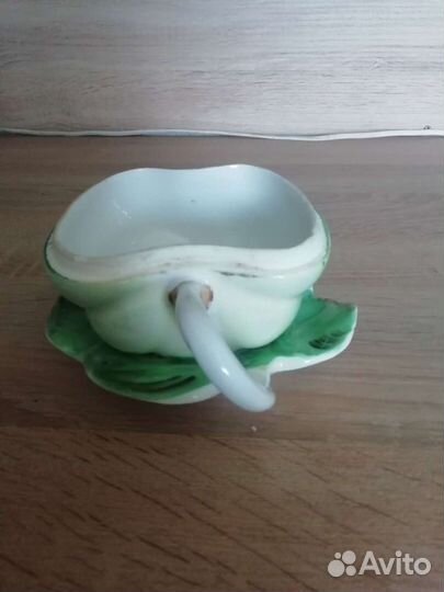 Сахарница старинная