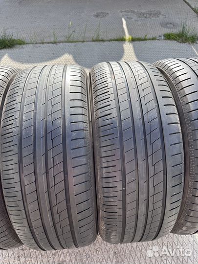 Yokohama BluEarth AE50 205/55 R16