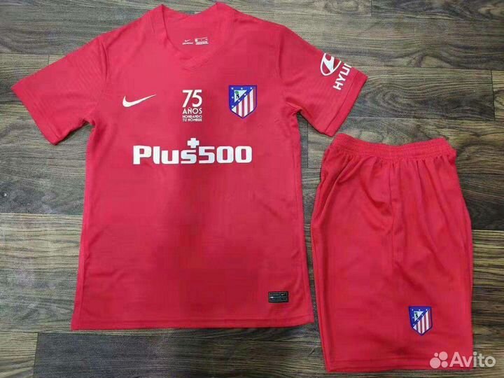 Футбольная форма оптом