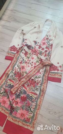 Костюм женский