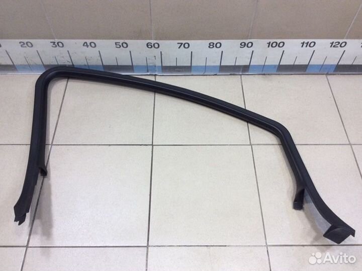 Накладка двери передняя левая Opel Astra J A14NET