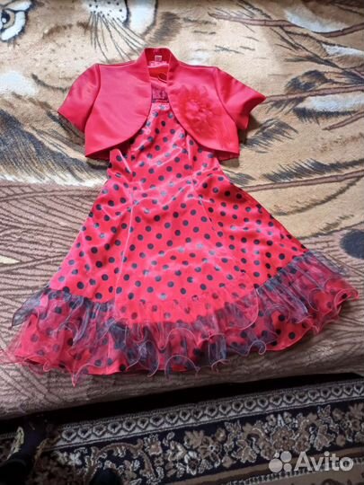 Платье для девочки новое