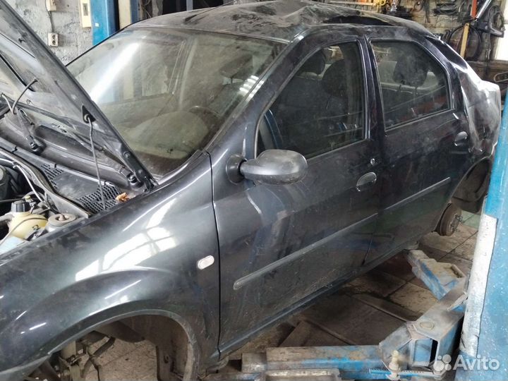 Renault logan в разборе