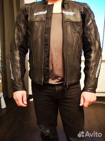 Мотокуртка