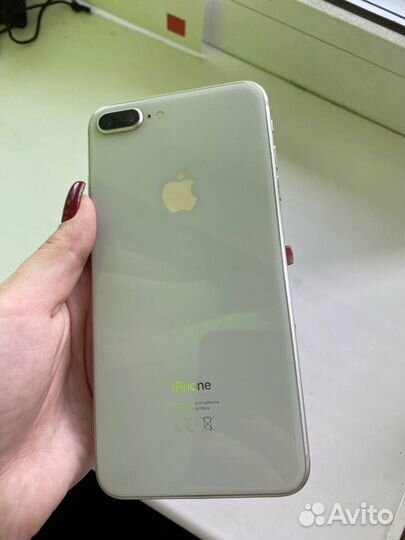 iPhone 8 Plus, 256 ГБ