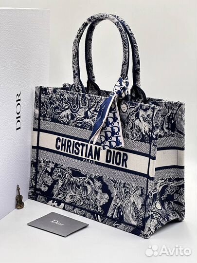 Женская сумка Christian Dior Book Tote средний фор