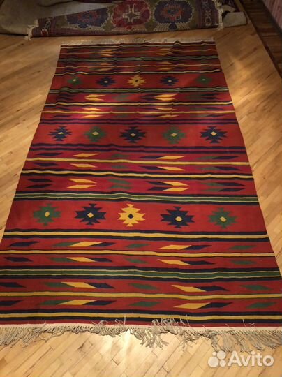 Ковер палас в этничееском стиле лофт винтаж