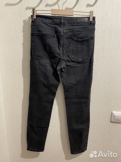 Джинсы Pull and Bear