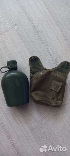 Фляжка пластиковая