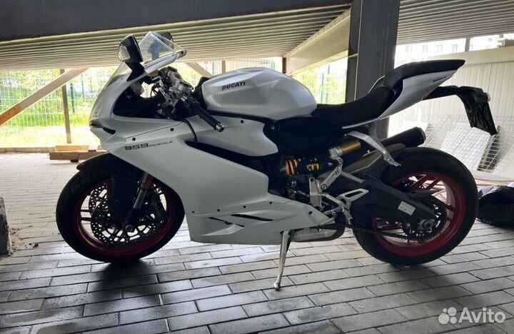 Ducati Panigale 959