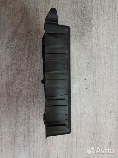 Кронштейн блока комфорта Renault Symbol I рестайли