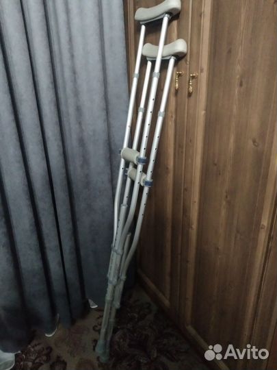 Костыли подмышечные