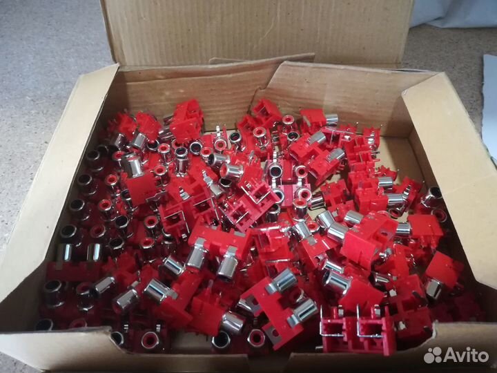 Разъёмы Mini jeck и RCA - стерео на плату