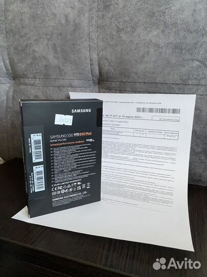 Жесткии диск SSD 250Gb новый