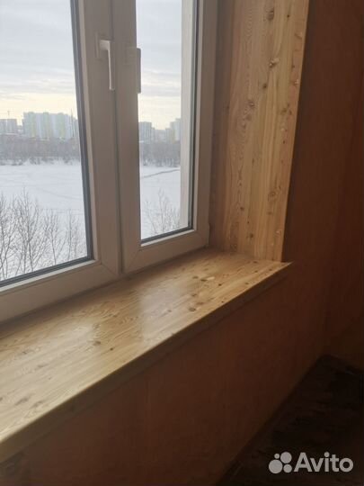 Деревянный подоконник