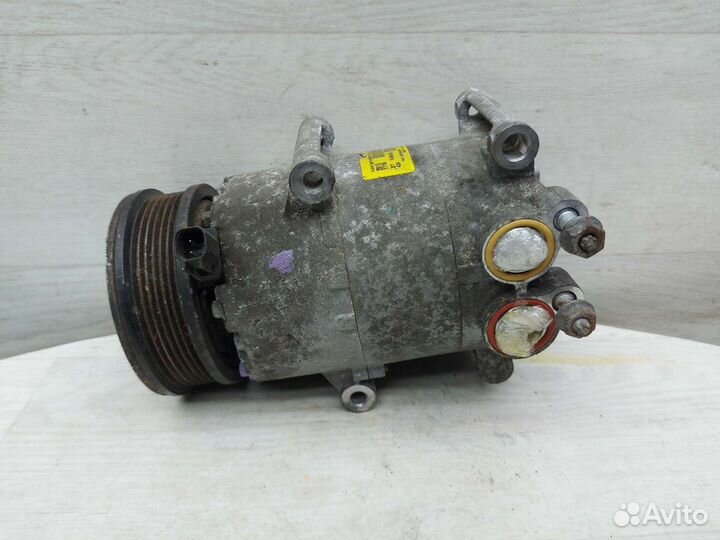 Компрессор кондиционера Ford AV61-19D629-CA