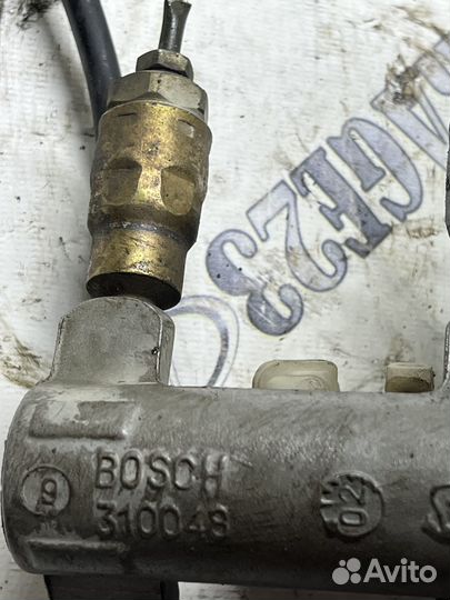 Вакуумный усилитель тормозов Ford Focus 1 1.8 МКПП