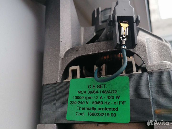 Двигататель стиральной машины idesit iwbs 5105