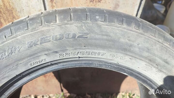 Bridgestone Potenza RE002 Adrenalin 22/55 R17
