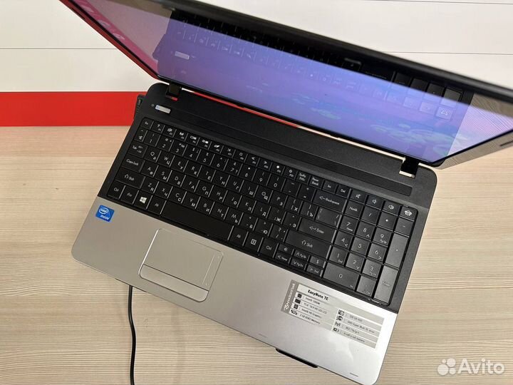 Офисный ноутбук Packard Bell на Intel