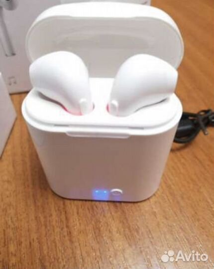 Беспроводные наушники tws