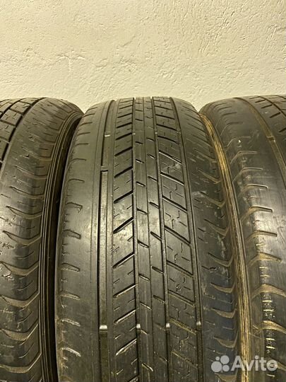 Dunlop Grandtrek ST30 225/60 R18 H