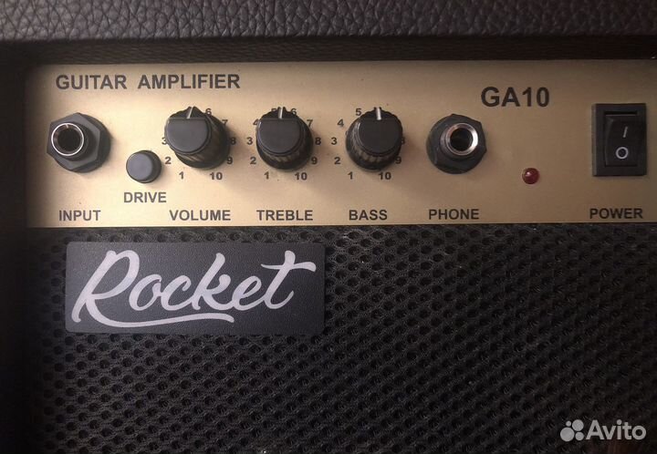 Гитарный комбоусилитель 10 ватт