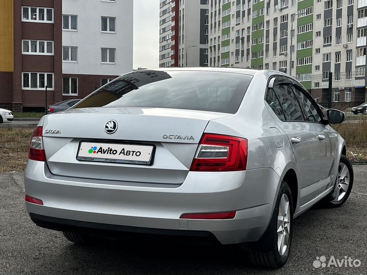 Skoda Octavia 1.6 AT, 2015, 162 000 км