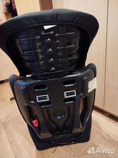 Автомобильное детское кресло от 9 до 36 кг
