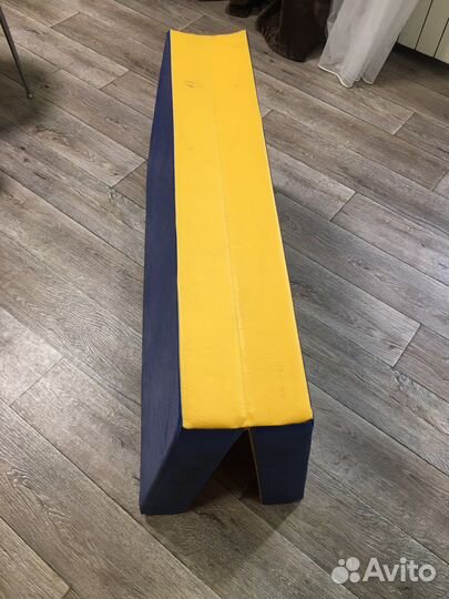 Мат гимнастический складной