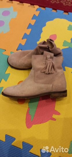 Ботинки на девочку