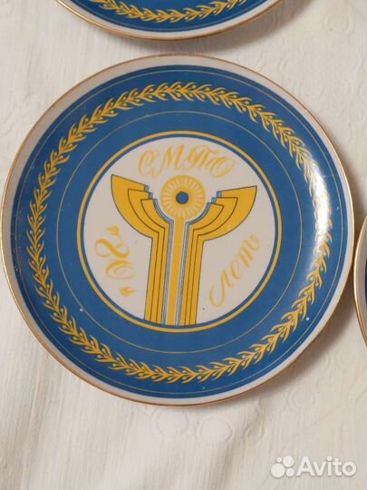 Посуда:Тарелки СССР 80лет смпо редкие, комплект