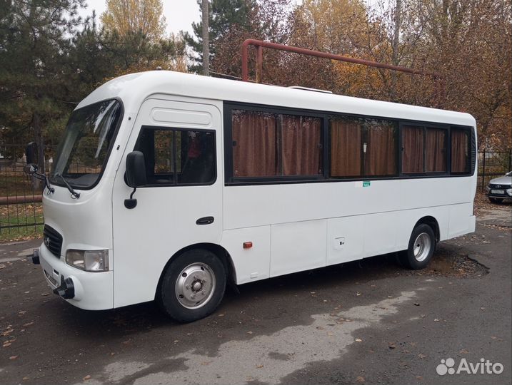 Междугородний / Пригородный автобус Hyundai County, 2009
