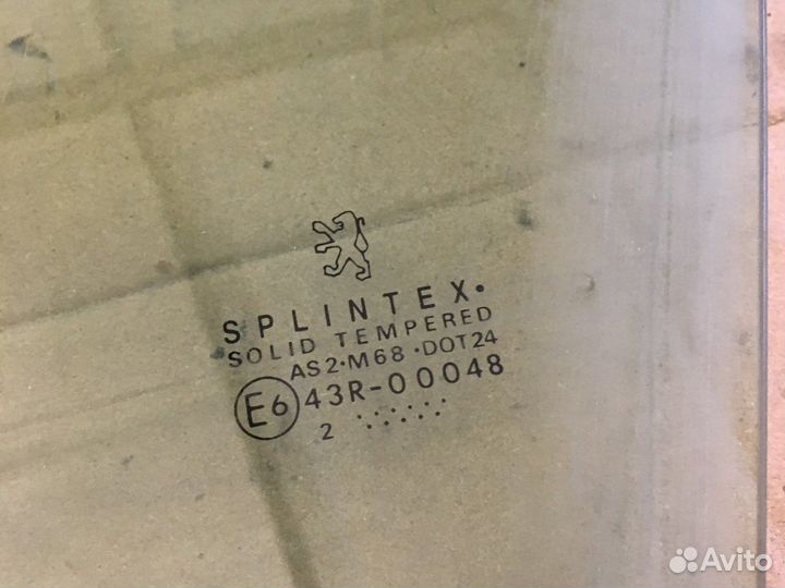 Стекло переднее левое Peugeot 307 (3088)