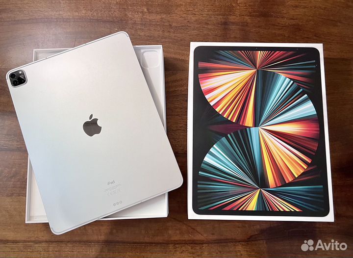 iPad pro 12.9 2021 M1 256Gb sim 5G как новый