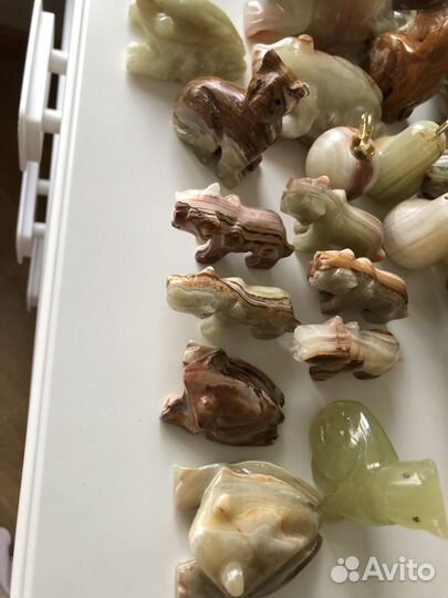 Фигурки животных оникс