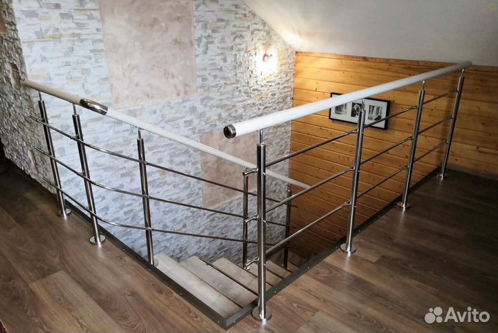 Перила из нержавеющей стали с пвх и стеклом