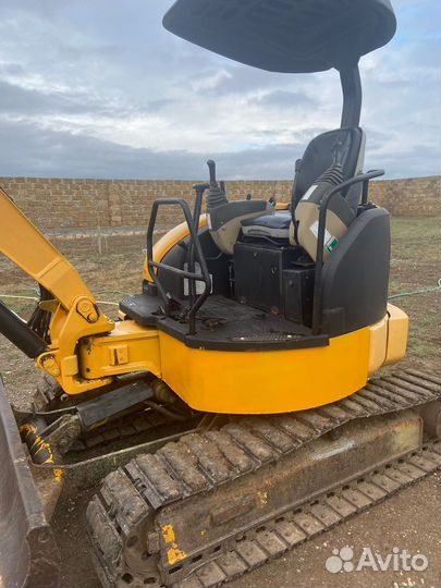 Экскаватор