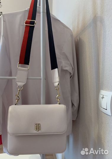 Сумка tommy hilfiger