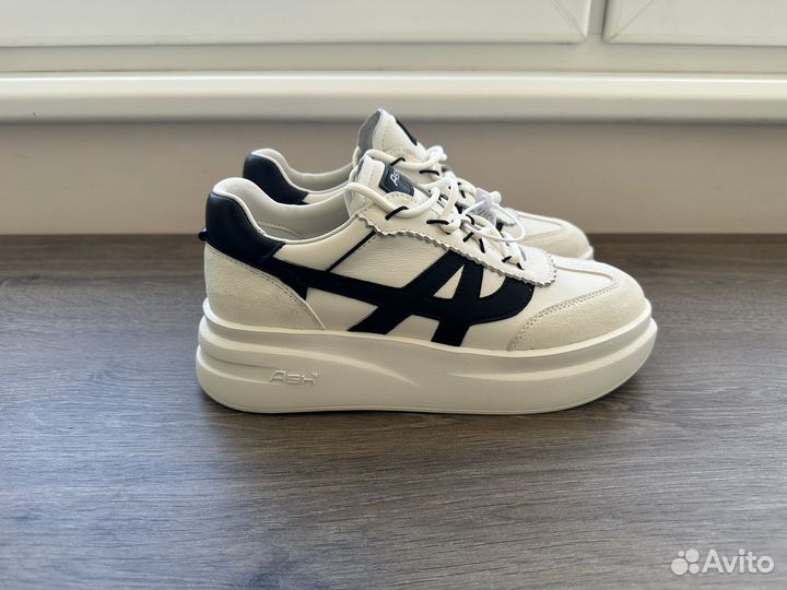 Кроссовки женские ASH 39